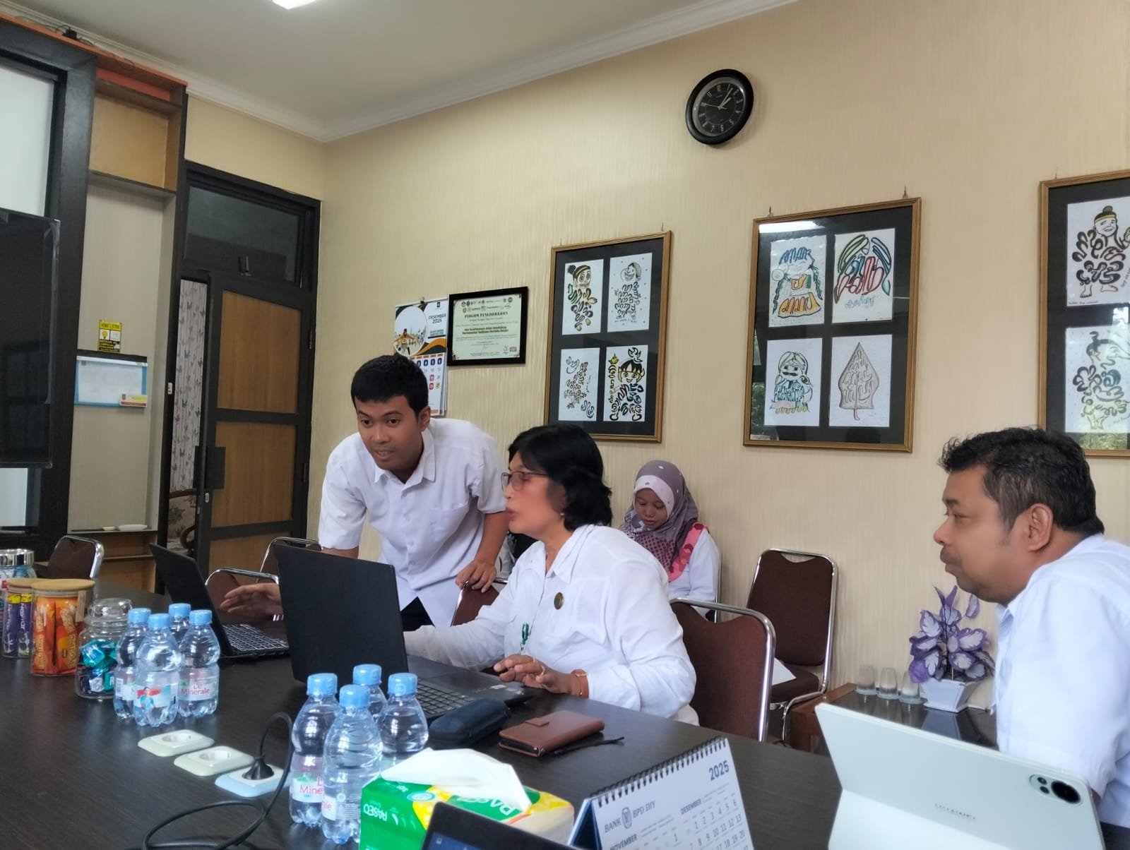 Penulisan Bahan Ajar Semester II Tahun Ajaran 2025/2026 via ZOOM